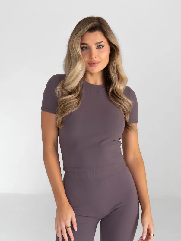 Weekend Discounts to Grab Alessia Cropped T-Shirt - Mocha