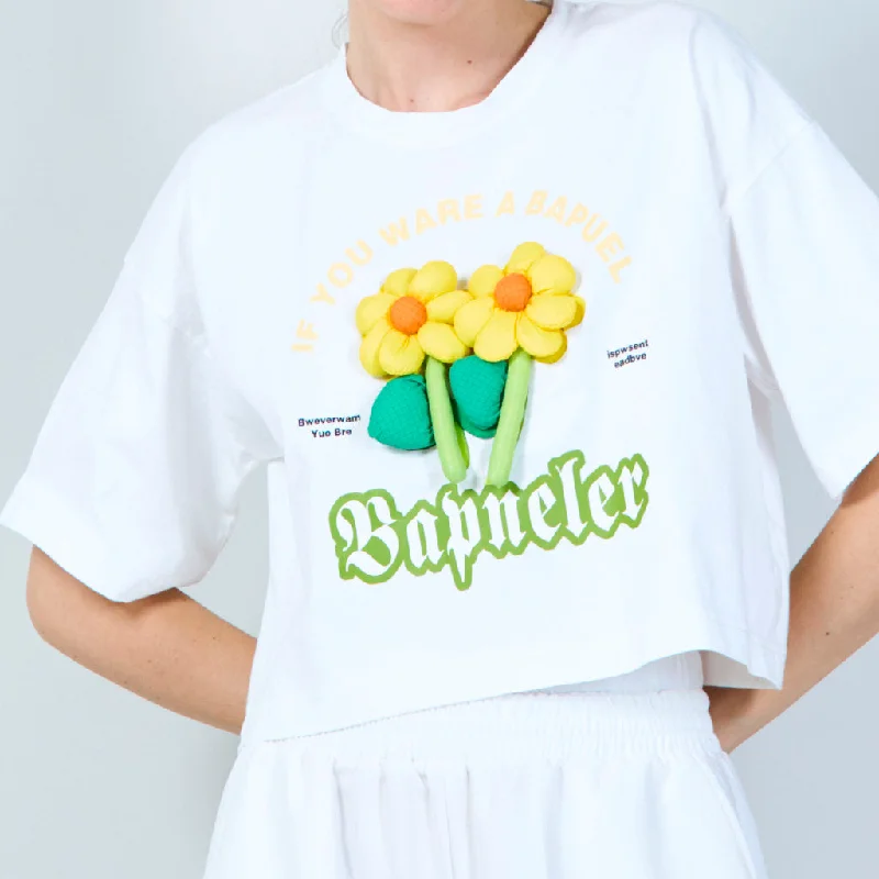 Weekend Bargains Just for You Playful cropped t-shirt with 3D floral design wholesale