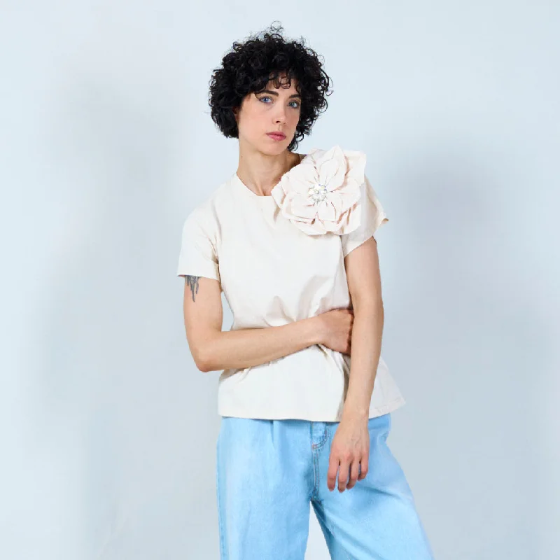 LIGHTBEIGE