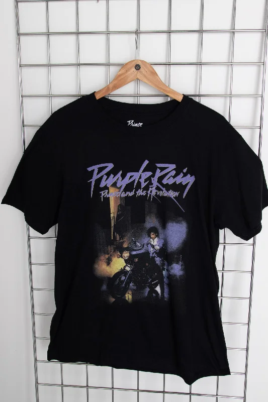 Weekend Offers That Delight Daisy Street Licensed Relaxed T-Shirt With Purple Rain Prince Print Weekend Offers That Delight Daisy Street Licensed Relaxed T-Shirt With Purple Rain Prince Print