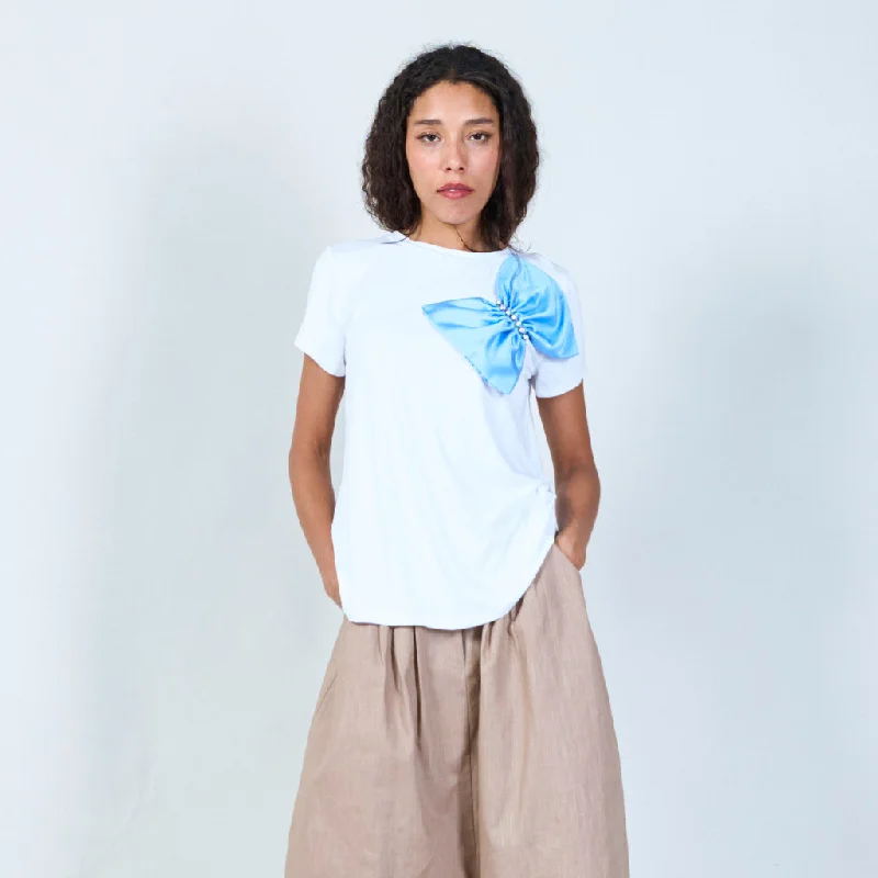 LIGHTBLUE