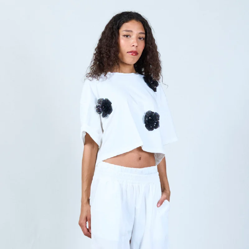 Reduced Prices White casual t-shirt with sequined floral wholesale