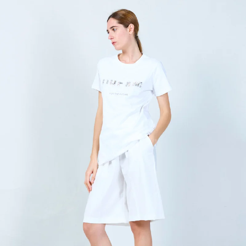 Value Deals Classic t-shirt with embellished "DREAM" text wholesale