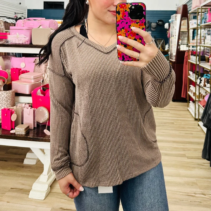Steals and Deals Coffee Ribbed Knit Pullover