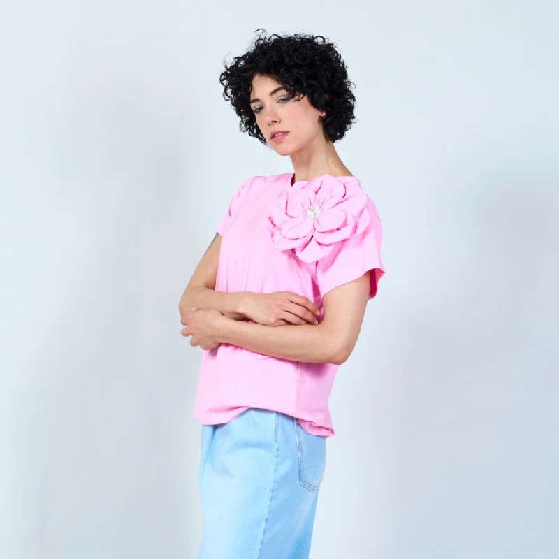 LIGHTPINK