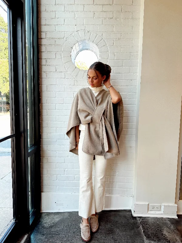 Blowout Sale KNIT WRAP