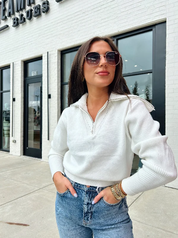 Don't Wait LOBELLA TURTLE NECK SWEATER