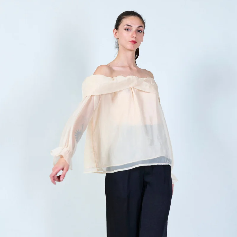 LIGHTBEIGE